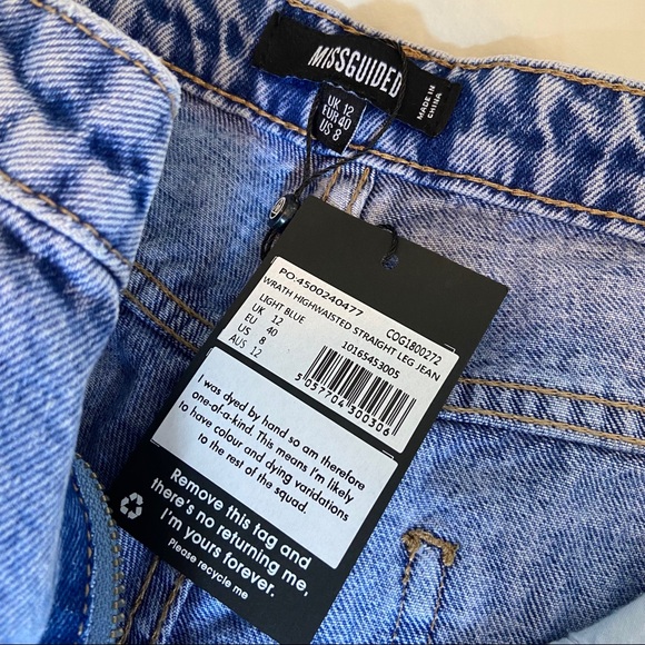 Misguided High Rise Straight Leg Jeans - Picture 5 of 6